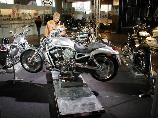 Motocykl 2002